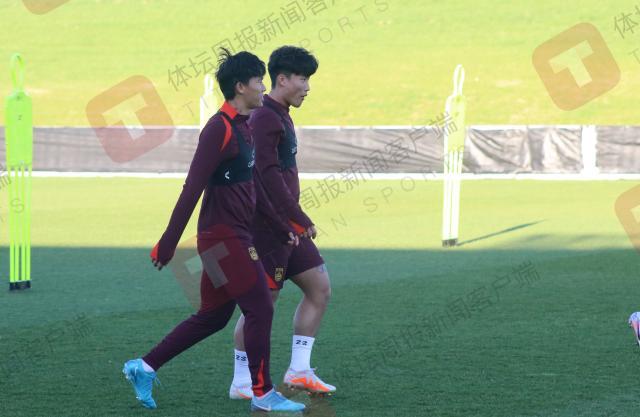 决胜边路？国足未雨绸缪两翼换将 最后一练再斟酌